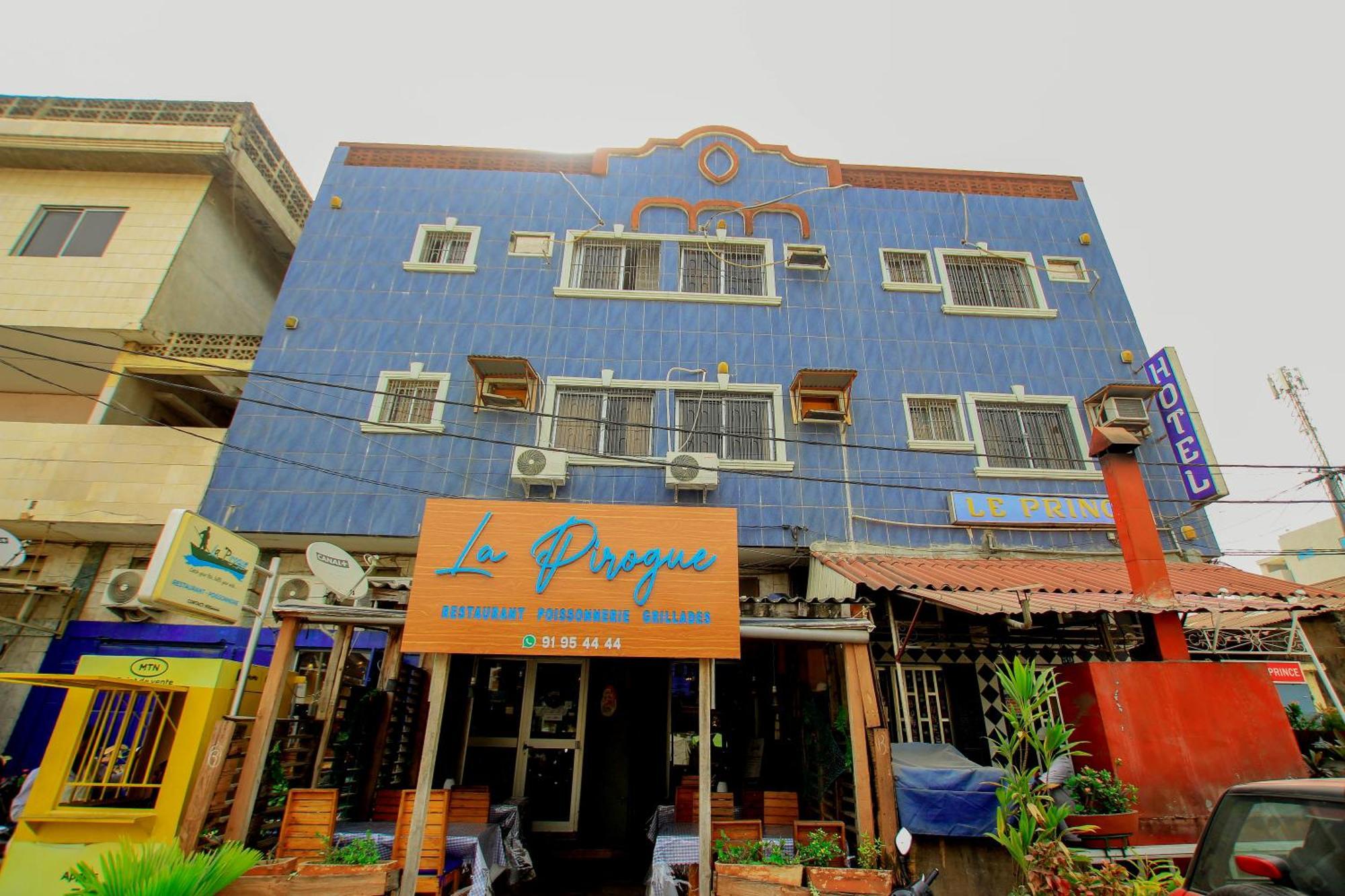 Hotel Le Prince Cotonou Exterior photo