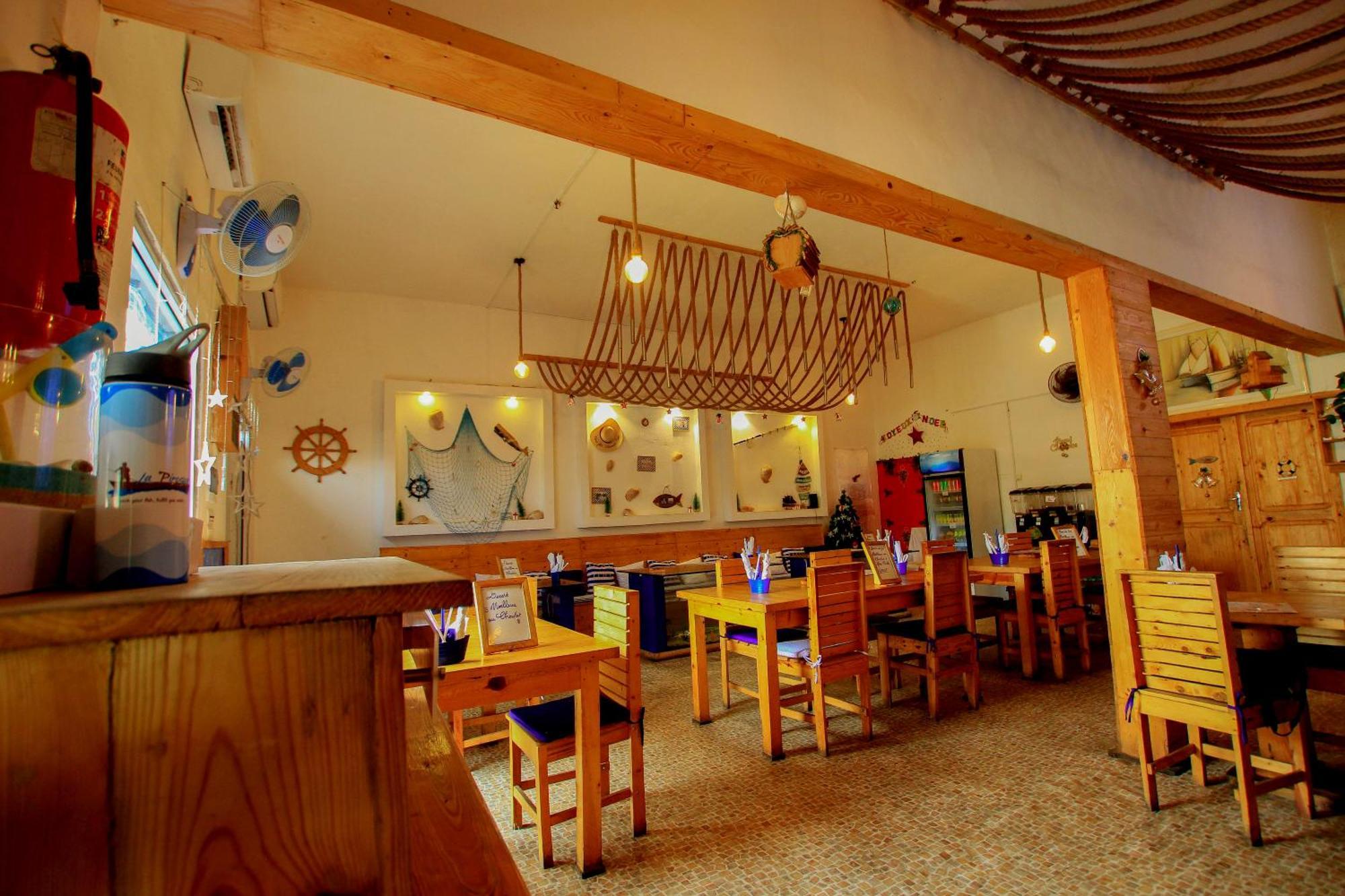 Hotel Le Prince Cotonou Exterior photo